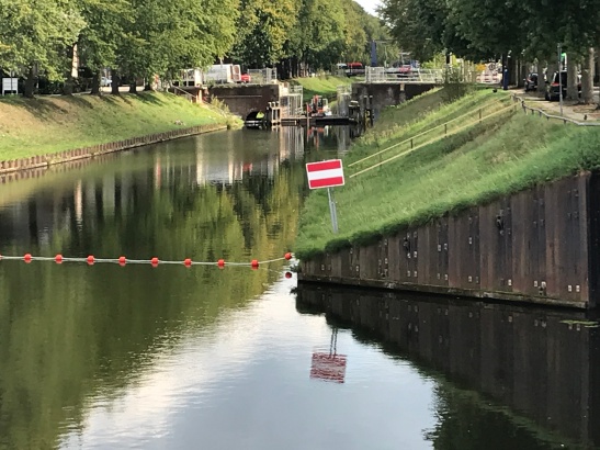 Zuid-Willemsvaart gesperrt in Den Bosch